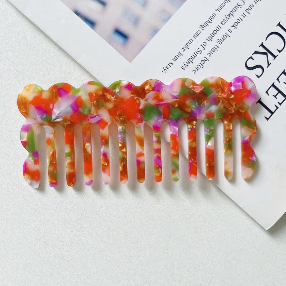 Wavy Style Hair Comb Multicolored